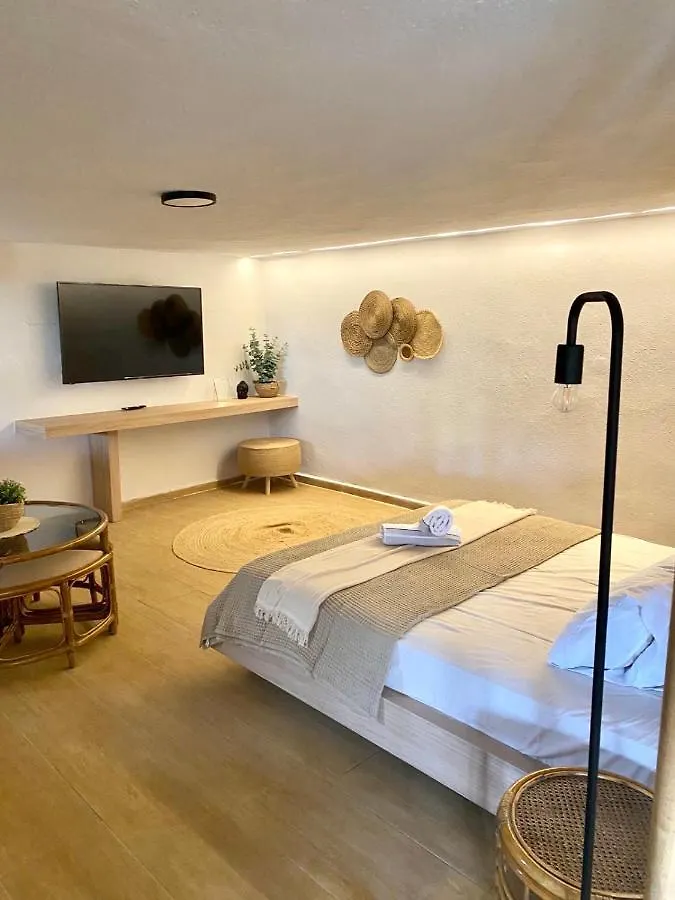 Palma Beach House Sarti 0*,